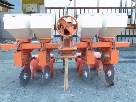 a3039 サン機工 さばける号 SO-400 4条 施肥播種機 トラクター用アタッチメント