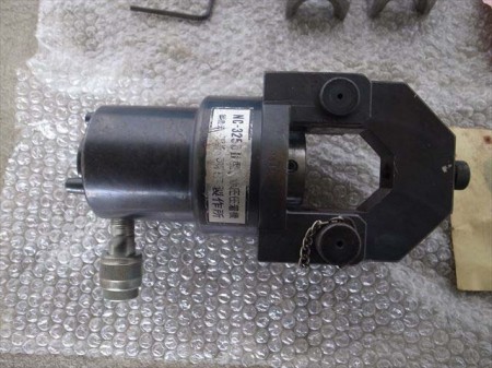 A21e3324 西田製作所 NC-325DⅡ型 分離式 油圧端子圧着機 油圧ポンプ:NC700型