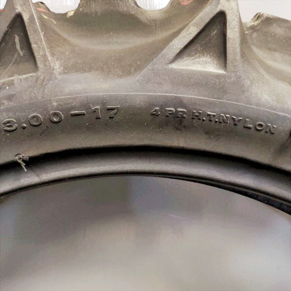 ●ブリヂストン ■AT3.00-17■ 田植え機用タイヤ チューブタイプ 1本 前輪【新品】BRIDGESTONE sa2029